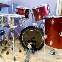 درامز آکوستیک|درام و پرکاشن|رشت, گلسار|دیوار