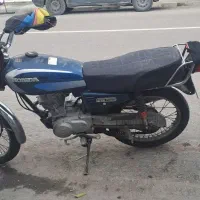 موتور۱۲۵پیشرومدل ۸۹مدارک کامل