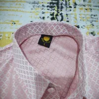 یک دست کت و شلوار  و جلیقه|لباس|شیراز, لاله|دیوار