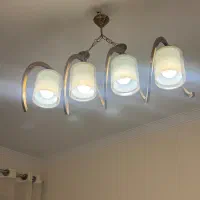 لوستر هر دو کاملا سالم فروش بدلیل جابجایی|لوستر و چراغ آویز|تهران, جهاد|دیوار