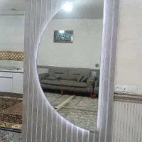 آیینه و بوفه|آینه|ثلاث باباجانی, |دیوار