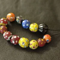 یشم ومهره صفوی|کلکسیون اشیاء عتیقه|زنجان, |دیوار