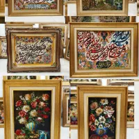 تابلوفرش دستباف وطن دوست کد۶۷ گل و گلدان رز