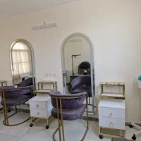 اجاره صندلی و سالن زیبایی