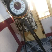 ساعت ایستاده