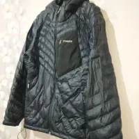 کاپشن پر|لباس|شیروان (خراسان), |دیوار