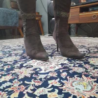 پوتین قهوه ای زنانه ساق بلند|کیف، کفش، کمربند|پرند, فاز ۴|دیوار