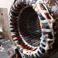 کارگر سیم پیچی