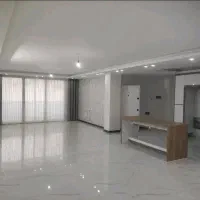 100-متر-نوساز-تراس-کاربردی-کم-واحد-غرق-در-نور