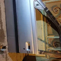 فروش درب پژو ۴۰۵سمت چپ درب راننده|قطعات یدکی و لوازم جانبی|لنده, |دیوار