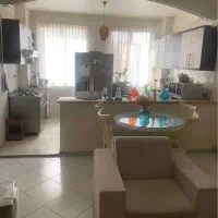آپارتمان ۷۷ متری سند/ طبقه اول/ چندقدمی لاکانی