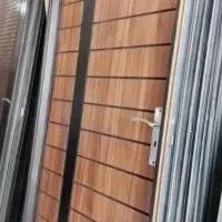 درب پی وی سی،چوبی و آلومینیوم آماده نصب|مصالح و تجهیزات ساختمان|تیران, |دیوار