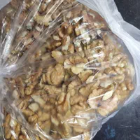 لبنیات محلی وعسل طبیعی|خوردنی و آشامیدنی|اصفهان, باغ فدک|دیوار