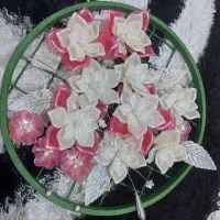 حلقه گل کریستال|گل مصنوعی|شیراز, شهرک گلها|دیوار