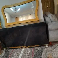 کنسول مشکی طلایی|بوفه، ویترین، کنسول|مراغه, |دیوار