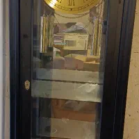 ساعت ایستاده