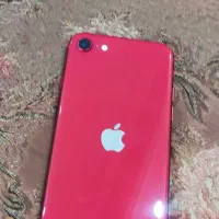 آیفون se 2020