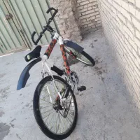 دوچرخه ۲۶ در حد نو بدون پوسیدگی همه وسایلشان نو|دوچرخه، اسکیت، اسکوتر|خمین, |دیوار