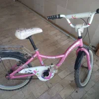 دوچرخه دخترانه صورتی