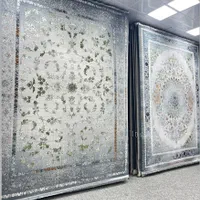 فرش از کارخانه نقدواقساط گالری اکبری چهارراه امام.