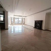 ۱۵۷ متر ۳ خواب فرصت سرمایه گذاری غرق در نور