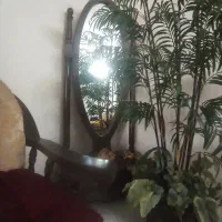 اینه چوبی ایستاده