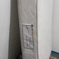 تشک کودک تمیز سالم