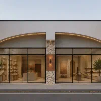 استخدام نیرو مرکز خرید سلاطین