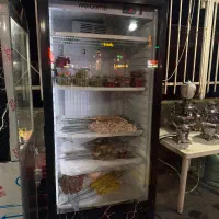 یخچال ویترین نوشابه