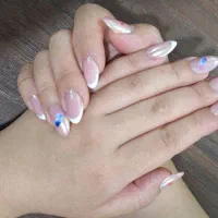 کاشت ناخن۲۵۰ترمیم۲۰۰ بالاک دلخواه در سالن پنجه طلا|خدمات آرایشگری و زیبایی|لنگرود, |دیوار