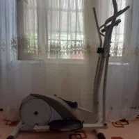 دوچرخه ثابت ورزشی
