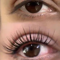 خدمات تخصصی لیفت مژه و ابرو و ریمل دائم در قم