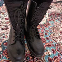 پوتین  سربازی|کیف، کفش، کمربند|سراب, |دیوار