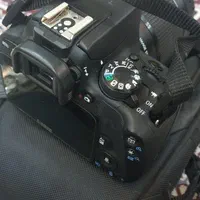 دوربین کنون 100D