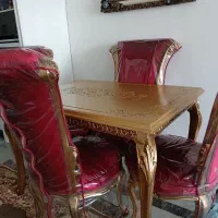 میز نهارخوری سلطنتی