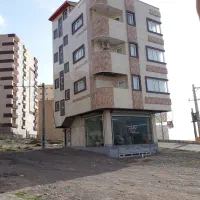 مغازه سه نبش
