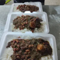 تهیه غذای ارزان اقتصادی و با کیفیت آشپزخانه ضیافت