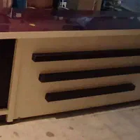 فروش فوری میز MDF براق، در حد نو|میز تحریر و کامپیوتر|سرخه, |دیوار