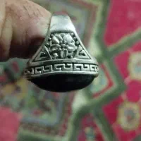 انگشتر کهنه|جواهرات|شاهین دژ, |دیوار