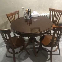 میز نهار خوری چوبی طرح چک با چهار عدد صندلی