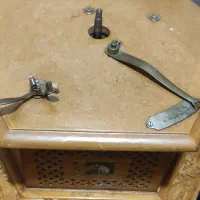 گرامافون کوکی هندلی عتیقه کلکسیونی سالم تمیز|کلکسیون اشیاء عتیقه|تهران, منیریه|دیوار