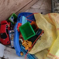 ضایعات اسباب بازی وکتاب و پلاستیک