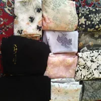 پارچه چادری و ملافه وطوری به قواره|لباس|برخوار, |دیوار