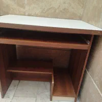 میز کامپیوتر چوبی