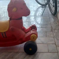 اسب گهواره ای