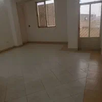 واحد 83 متری خیابان مولوی (زرندیه)