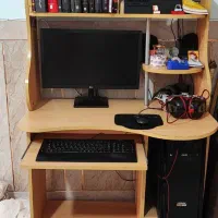 میز کامپیوتر