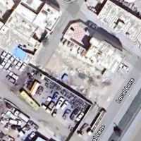 اجاره مغازه ۱۰۰متری با حیاط ۲۰۰متری
