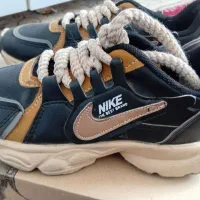 کفش|کیف، کفش، کمربند|گلبهار, شهر جدید گلبهار|دیوار