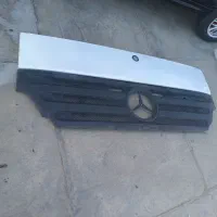 کاپوت و جلو پنجره بنز اکتروس